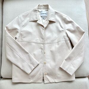 NWOT Aritzia Gabby Shirt Jacket – Birch (2XS - fits like XS/S)